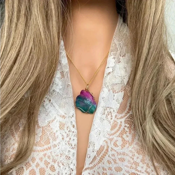 NEW! Wrapped Wire Raw Rainbow Quartz Crystal Pendant Necklace - Picture 7 of 7